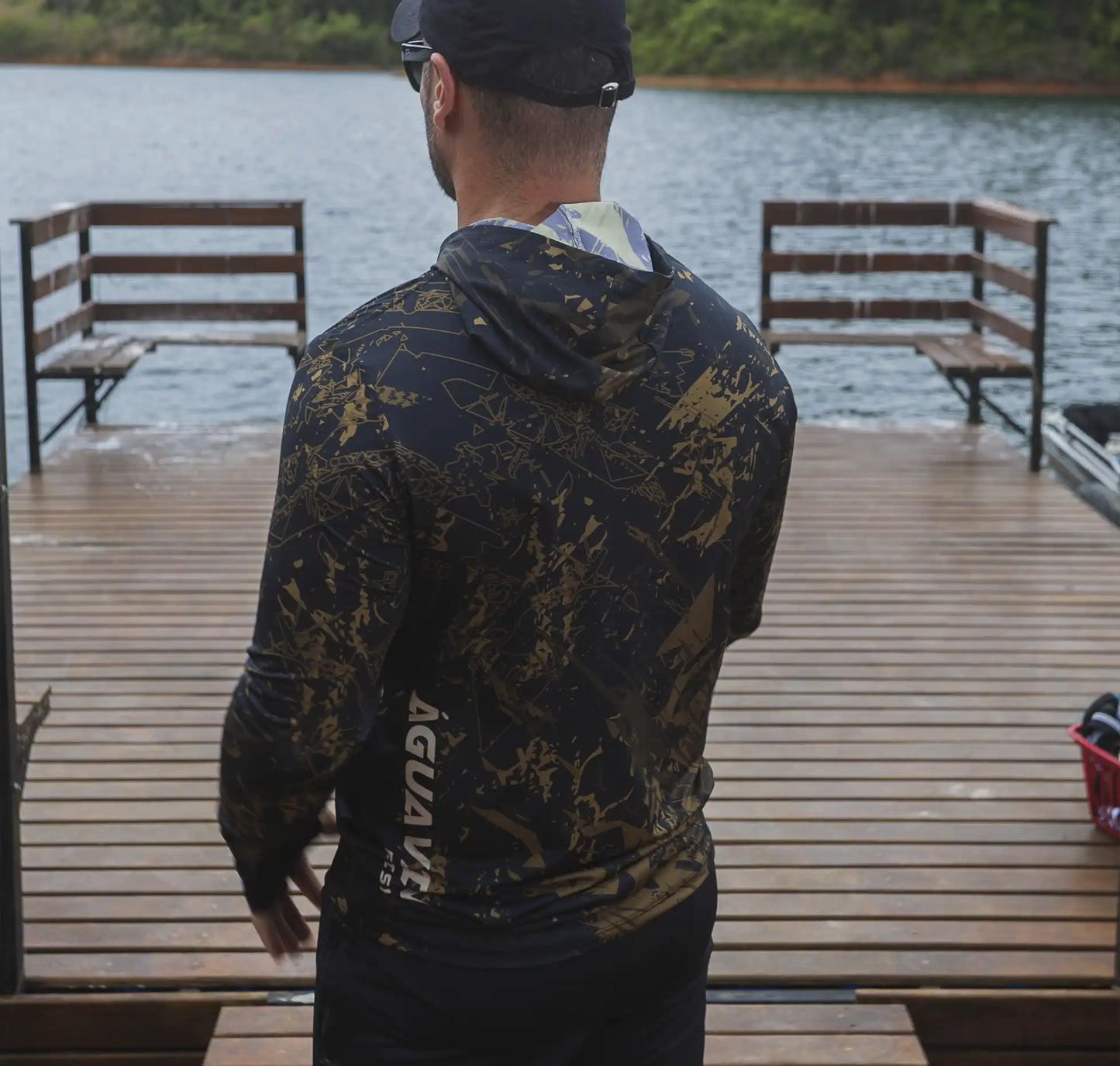 CAMISA DE CAPUZ LAKE PATROL LIGHT