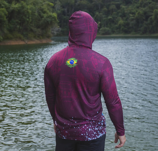 CAMISA COM CAPUZ INTRUDER